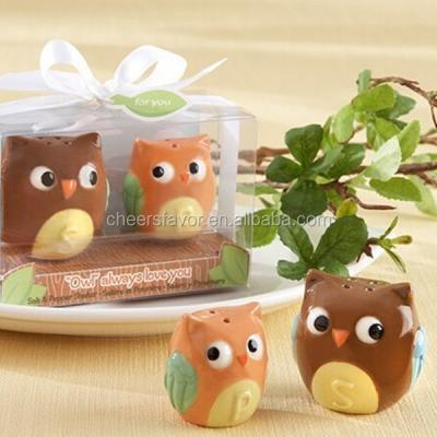 China Ceramic Wedding Favors or Baby Shower Owl Always Love You Ceramic Salt and Pepper Shakers for sale