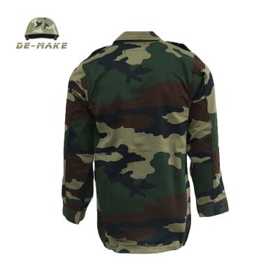 China Winter Olive Green Bag Camouflage Cotton Anti Static Military Men Soldier Army Jacket Coat Field F1 OEM Style Training Uniform Tear for sale