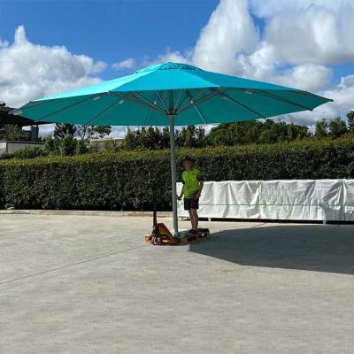 China Modern High Quality Outdoor 7M Giant Patio Umbrella /Garden Umbrella For Sale for sale