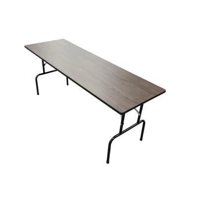 China Foldable Simple Rectangular Folding Table For Banquet Training And Meeting Conference for sale