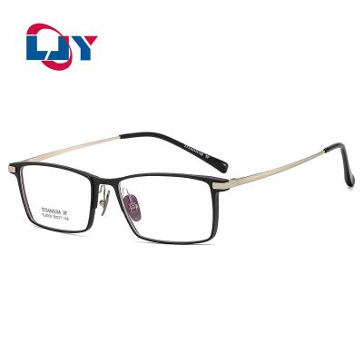 China 9008 Classic Rectangular Metal Prescription Metal Drop Shipping Style Men Comfortable Simple Eyeglasses for sale