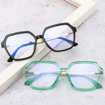 China 7102 new comfortable fashionable optical men and women candy color TR metal glass flat frame for sale