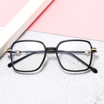 China Wholesale Comfortable Vintage TR8805 Metal Frames Round Double Beam Glasses Lens Thick Flat Eyewear Men Women Sunglasses for sale