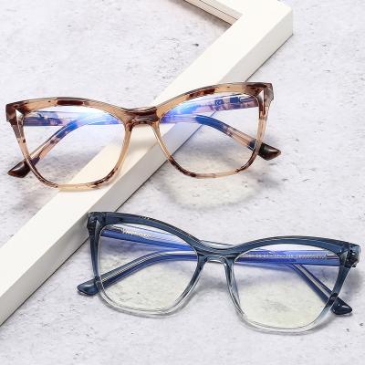 China The 7001 New Cat Eye Glasses Women Comfortable Fashionable Blue Light Glasses Anti Optical Frames In Stock for sale