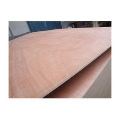 China Hard 2021 Best Quality High End Cheap Price Red Color Faced Cuboid Hardwood Plywood For Marine for sale