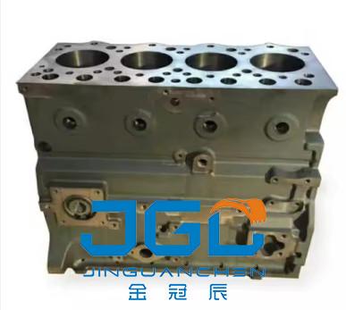 中国 Engine Cylinder Body 4D95 Excavator Parts Cylinder Block 6204-21-1102 For  PC60-5 PC60-7 販売のため