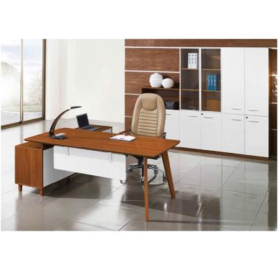 China Expandable Modern Professional Laptop Table PC Computer Desk MDF Study Home Office Furniture Wooden Desk for sale