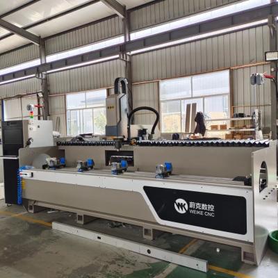 China 3000mm Mitten automatische Achsen-Aluminiumprofil CNC maschineller Bearbeitung der Werkzeug-Änderungs-3+1 zu verkaufen