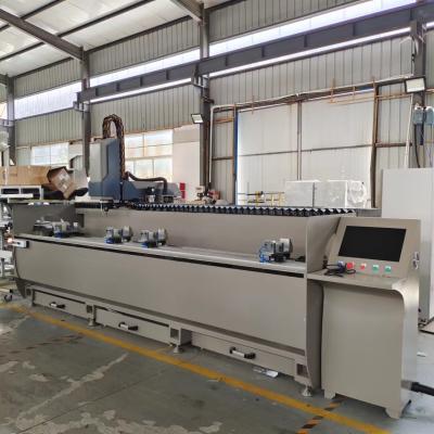 China 3+1 Achse CNC-Bohrungs-Fräsmaschine 3.2m automatische Cnc-Aluminiumbohrung zu verkaufen