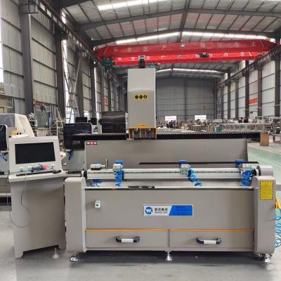 Cina fresatrice di perforazione di alluminio di CNC di 1.5m utilizzata per la struttura della finestra di alluminio in vendita