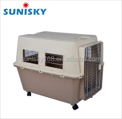 China Sustainable Hot Selling Plastic Pet Carrier With Wheels For Big Dog for sale