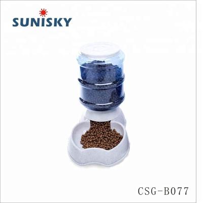 China Sustainable Water Feeder Bowl Automatic Pet Food Apple Shape PP For Dogs Cats CSG-B0771 for sale