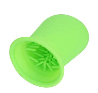 China Automatic Pet Viable Silicone Foot Wash Cup With Massage Cleaning Brush Dog Paw Tool Cleaning Supplies for sale