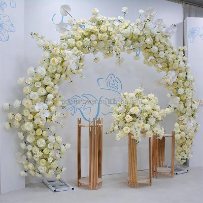 China Arch Wedding Centerpiece Gold Metal Arch Centerpiece Flower Row Table Runner Rose Floral Artificial White Flower Wedding Decorations Event Decor For Wedding for sale