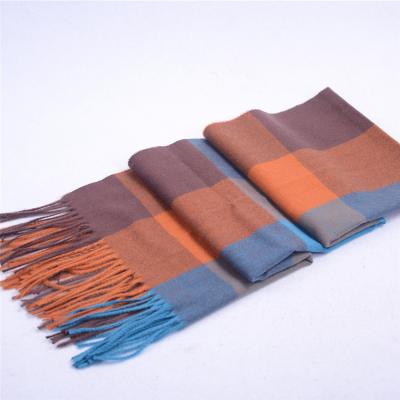 China Custom Fashion Clothes Winter Wear Woolen Women Shawls In Stock Factory for sale