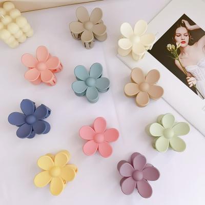 China Jiamu Amazon Hair Decoration Hot Sale Plastic Soft Hair Claw Clips New Trending Candy Colors Flower Hair Clips For Summer Daily Accessories for sale