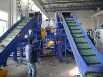 China Deep Set Heavy Bearing Plastic Crusher Machine with 6pcs Rotary Flat Cutter for sale