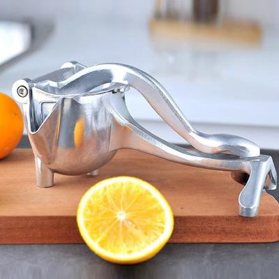 China Stainless Steel Commercial Hand Metal Citrus Juicer Manual Juicer for sale