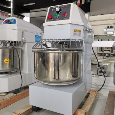 China High Quality Commercial Flour Mill 30L Capacity Dough Mixer Bread Dough Mixer Stainless Steel Dough Mixer for sale