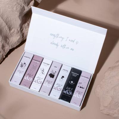 China Manufacturer Recyclable Lipstick Set Lip Gloss Kit Essential Oil Perfume Sample Packaging Logo Magnetic Box Custom Packaging for sale