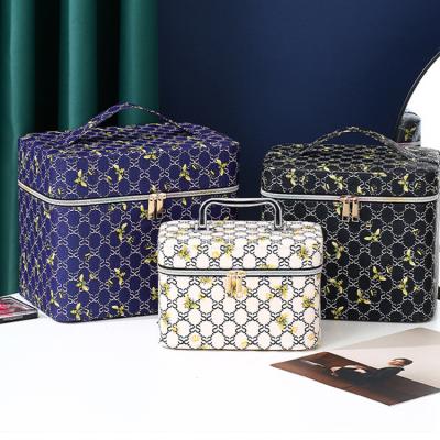 China Fashion New Arrivals Mini Luxury Wholesale Canvas Polyester Cosmetic Shopping Bag for sale