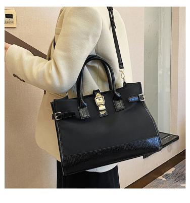 China Cheap Quality Logo Handbags For Women Custom Made Unique Small Fashion Fashion for sale