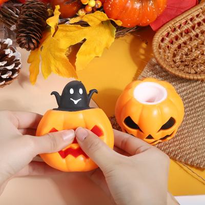 China Freeing Pressure Halloween Festival Children's Squirrel Cup Stir Squishy Toys Anti-stress Pumpkin Squeeze Cup for sale