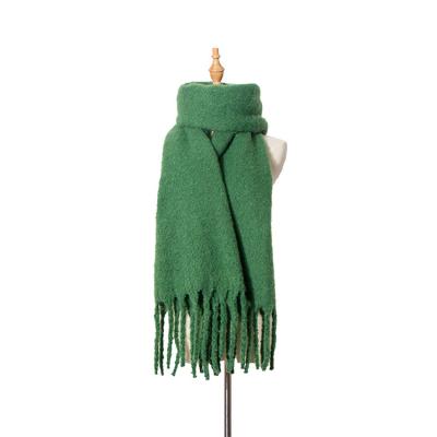 China Keep warm new tassel scarf shawl autumn and winter solid color sand circle scarf ladies thick shawl for sale