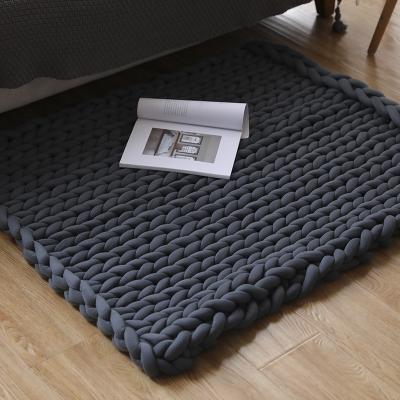 China Factory Direct Handmade Chunky Knit Blanket Comfortable Heavy Throw Blanket For Winter for sale