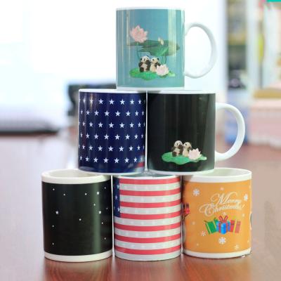 China New Christmas Gift Viable Heat Sensitive Water Personalized Drinking Creative Ceramic Thermal Magic Coffee Mug Cup Color Changing Mug for sale