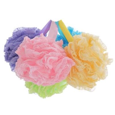 China All Natural Wholesale PE Mesh Bulk Puffs Large Bath Ball Shower Loofah Eco-Friendly Recycled Bath Brushes Sponges Puffs for sale