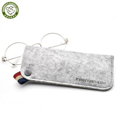 China Portable Amazing Felt Striped Eyeglass Sunglasses Pocket Holder Wool Slip In Funda Para Gafas Eyewear Case Sunglass Pocket For Eye Glasses for sale