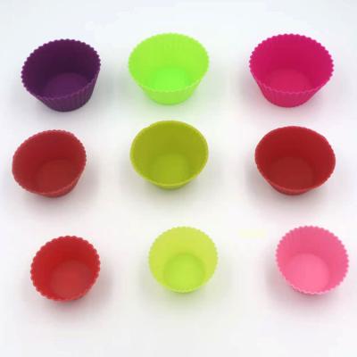 China 100% Sustainable Food Grade Silicone Raw Material DA Mafen Round Silicone Cup Cake Baking Molds for sale