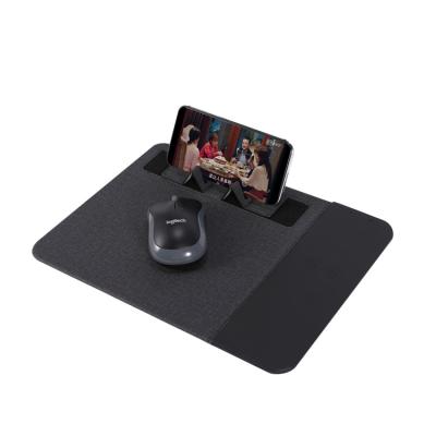 China Office Promotional Dual-Use Mobile Phone Gifts Qi Wireless Mouse Pad Charger Mouse Charging Pad for sale