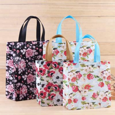 China Reclycled Flower Pattern Lamination Tote Shopping Bag Non Woven Bag for sale