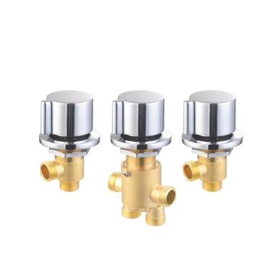 China Modern Design Cold Hot Water Bathtub Faucet Sets for jacuzzis for sale