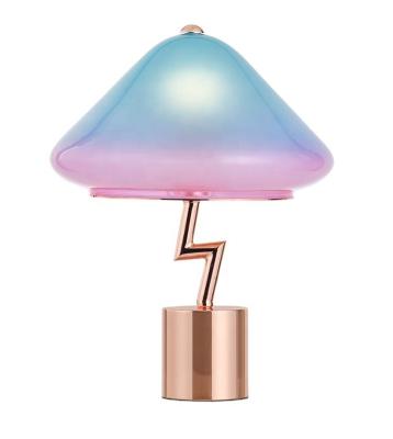 China High Quality New Modern Mushroom Glass Shade New Technology Modern Table Lamp For Sale With E27 Bracket for sale