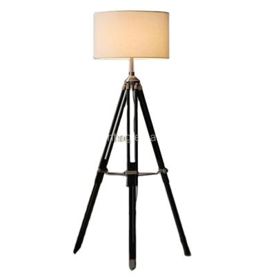 China 2017 New Large Floor Lamp Shade Cloth Modern Tripod Modern Floor Lamp Wooden Adjustable Standing Floor Lamp for sale