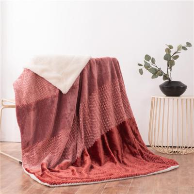 China Wholesale Custom Cationic Flannel Comforter Summer Winter Mink Velvet Bedding Sherpa Comforter Vintage Indigo Quilted Comforter Comforters Bedding 200X200cm for sale