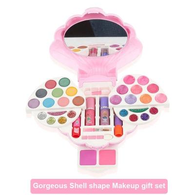 China Princess Gorgeous Shell shaep makeup gift set for little girl 31*25.5*5cm for sale