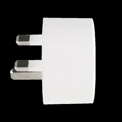 China Wifi 2.4 GHz Network Heavy Duty WiFi Smart Plug Outlet UK Plug Outlet for sale