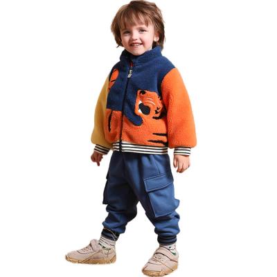 China Sustainable New fashion warm winter jacket coat boys clothing for kids boy and girl for sale