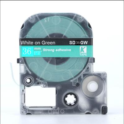 China COMPATIBLE SD36GW LC-7GWP Compatible Label Tapes For Kingjim Also For EPSON Label Printers 36mm White On Green for sale