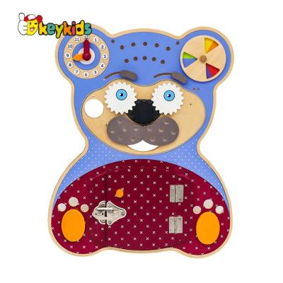 China 2019 Education game 2019 top sale diy board busy bear wooden montessori board for kids W12D120 for sale