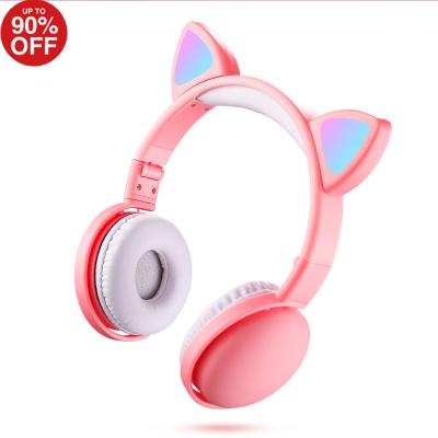 China 2021 Newest Headband Cute Cute Cat Ear Headphone Foldable Headphone Colorful Lighting Wireless Earphone for sale