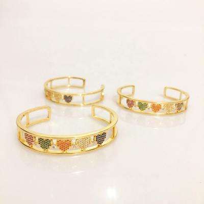 China Wholesale Fashion CZT841 Rainbow Zircon Charm Bracelets TRENDY Jewelry Micro Pave CZ Heart Bangle Bracelets for sale