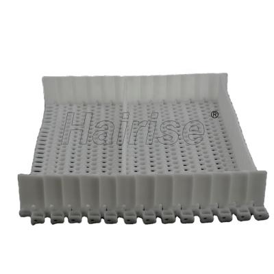 China Hairise Heat Resistant Plastic Modular Conveyor Belt with Cleats and Flight Guards for sale