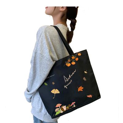 China NO MOQ Sublimation Printing Custom Canvas Women's Shopping Bag Tote Bag With Zipper And Pocket for sale