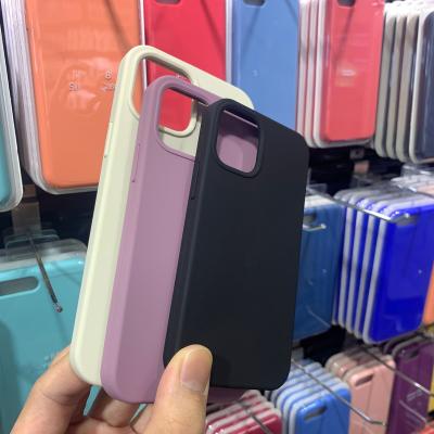 China Luxury Logo Liquid Silicone Case Soft Shockproof Shockproof Cover For Iphone 11 Real Silicone Case For iPhone 13 12 Case for sale