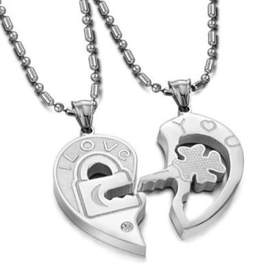 China stainless steel puzzle chain heart love Non-fading necklaces for couples fashion fashionable paired suspension pendants for sale